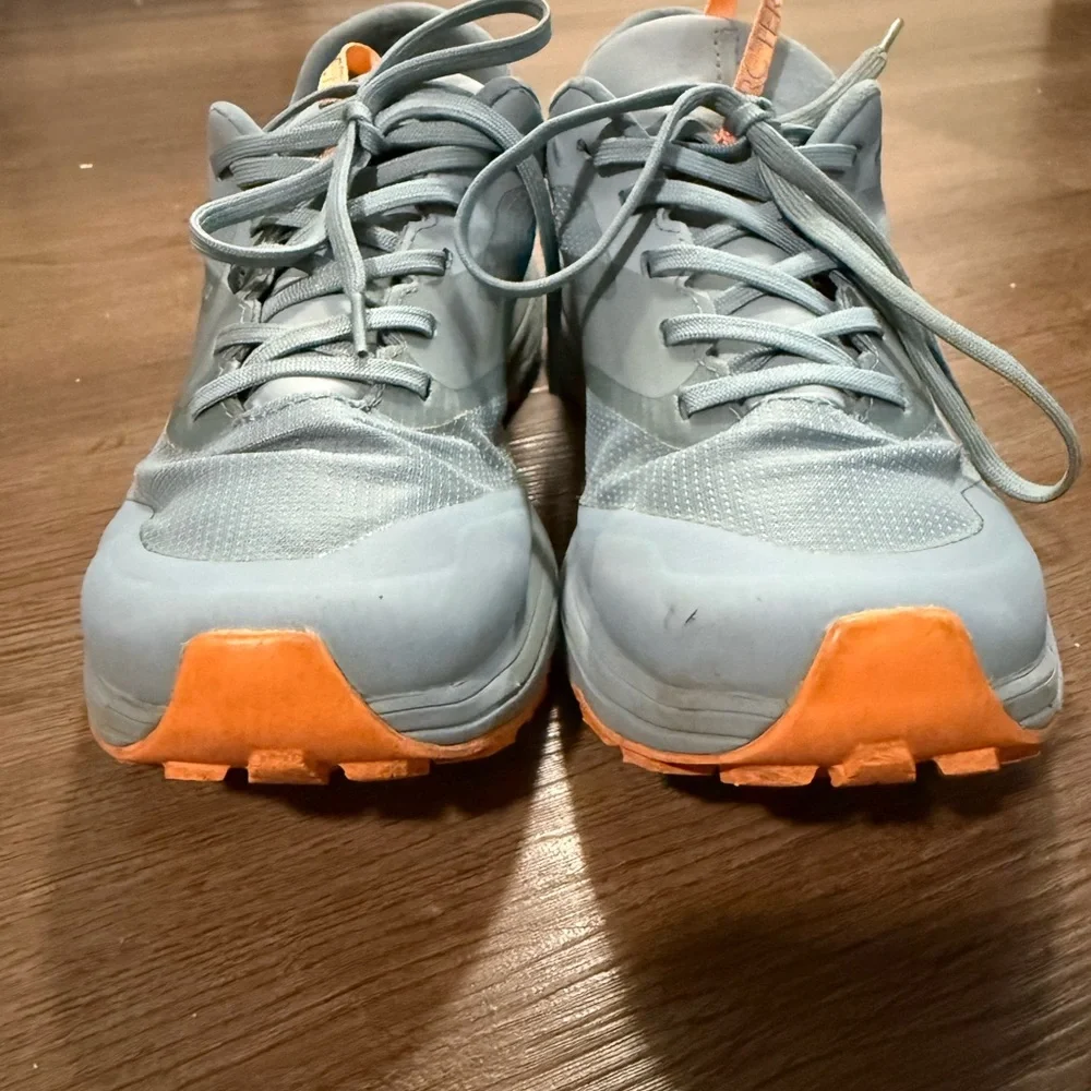 Arc'teryx Norvan LD Men's Athletic Shoes in Gray and Orange - Picture 3 of 9